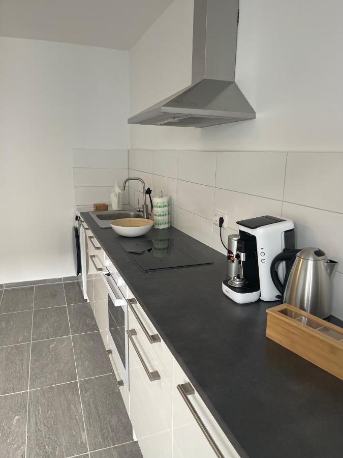 Modern * Zentral * Netflix * Arbeitsplatz Apartment Вупертал Екстериор снимка
