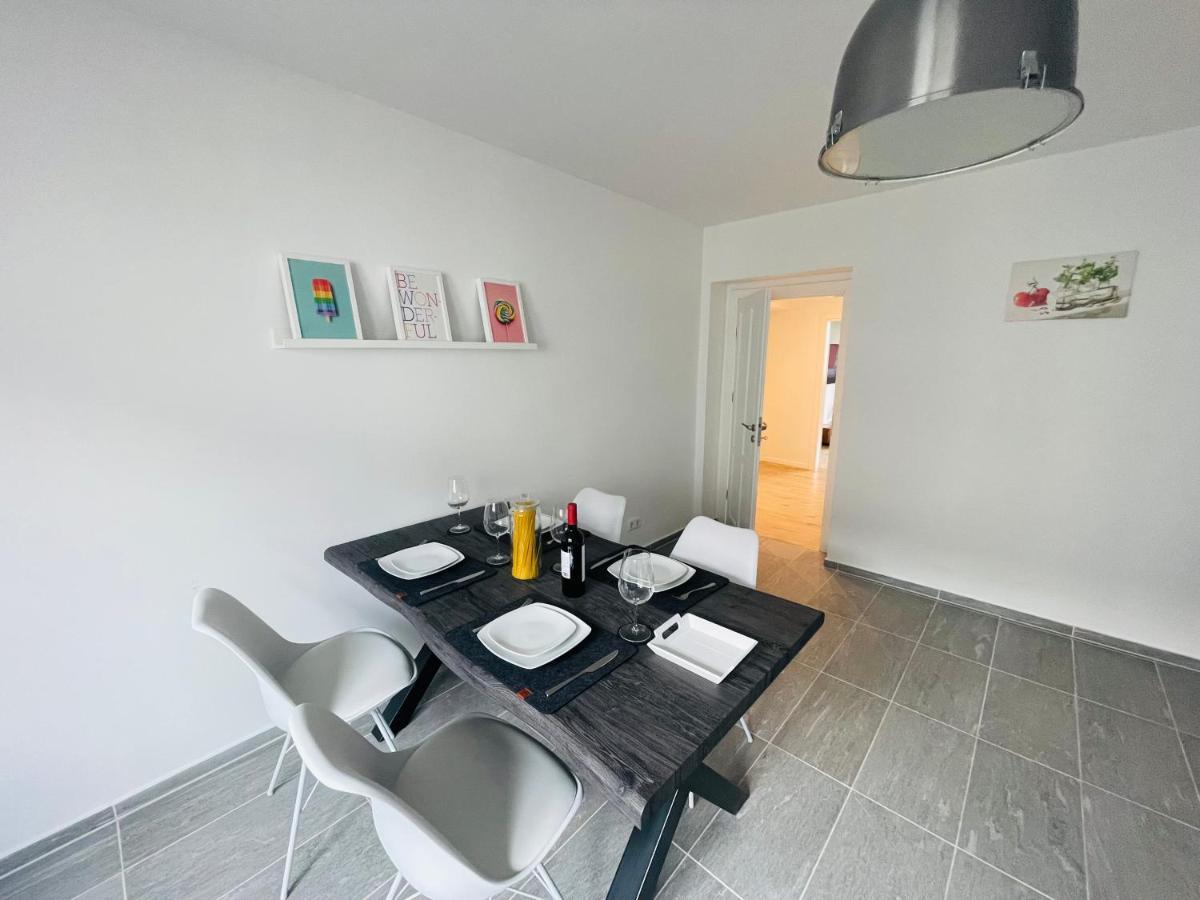 Modern * Zentral * Netflix * Arbeitsplatz Apartment Вупертал Екстериор снимка