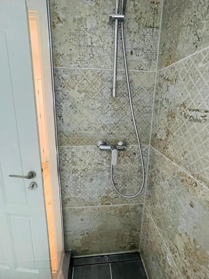 Modern * Zentral * Netflix * Arbeitsplatz Apartment Вупертал Екстериор снимка